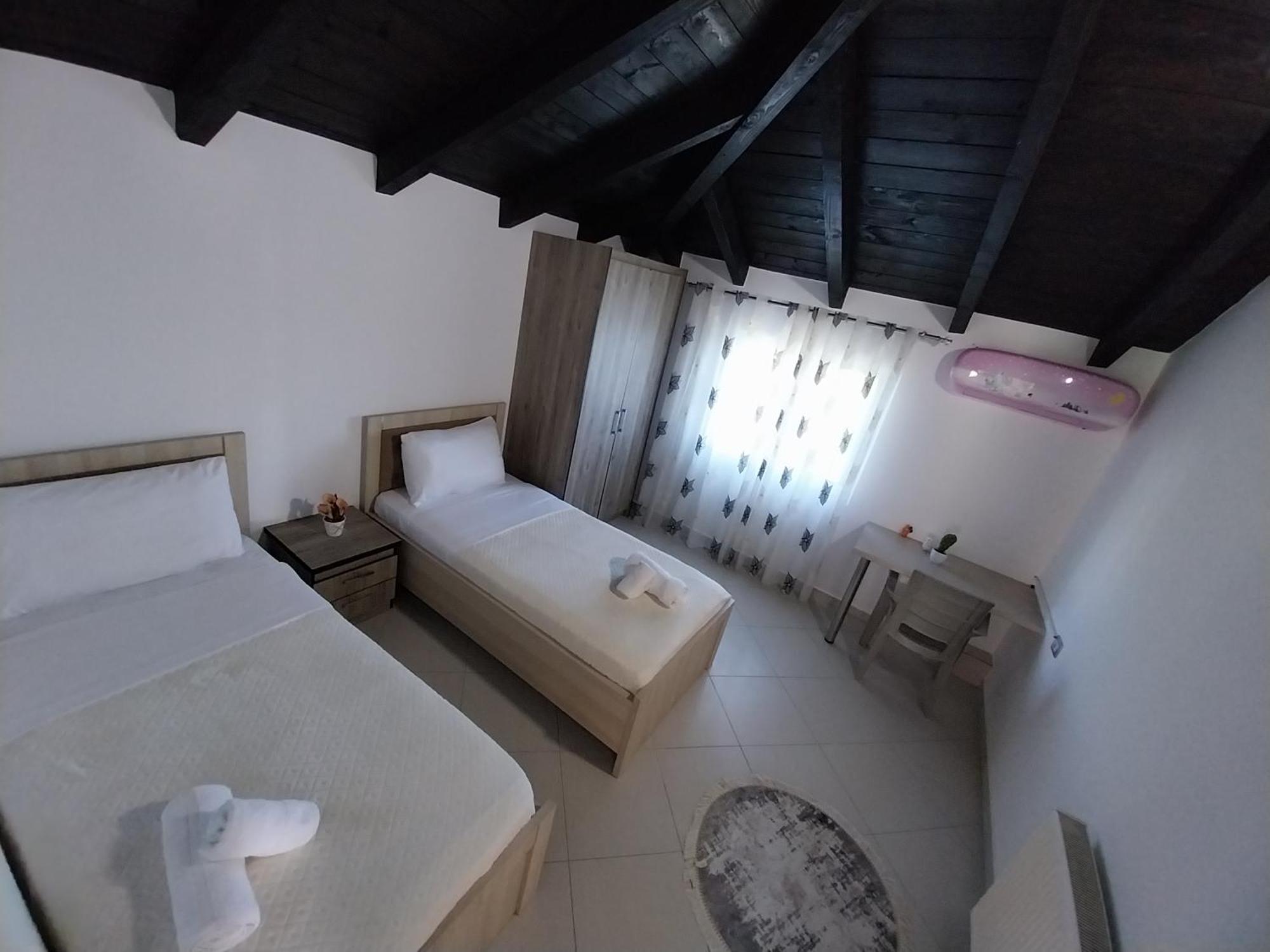 Guest House Ilir Berat Exteriér fotografie
